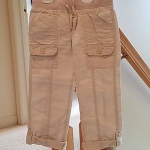Girls khaki capris
